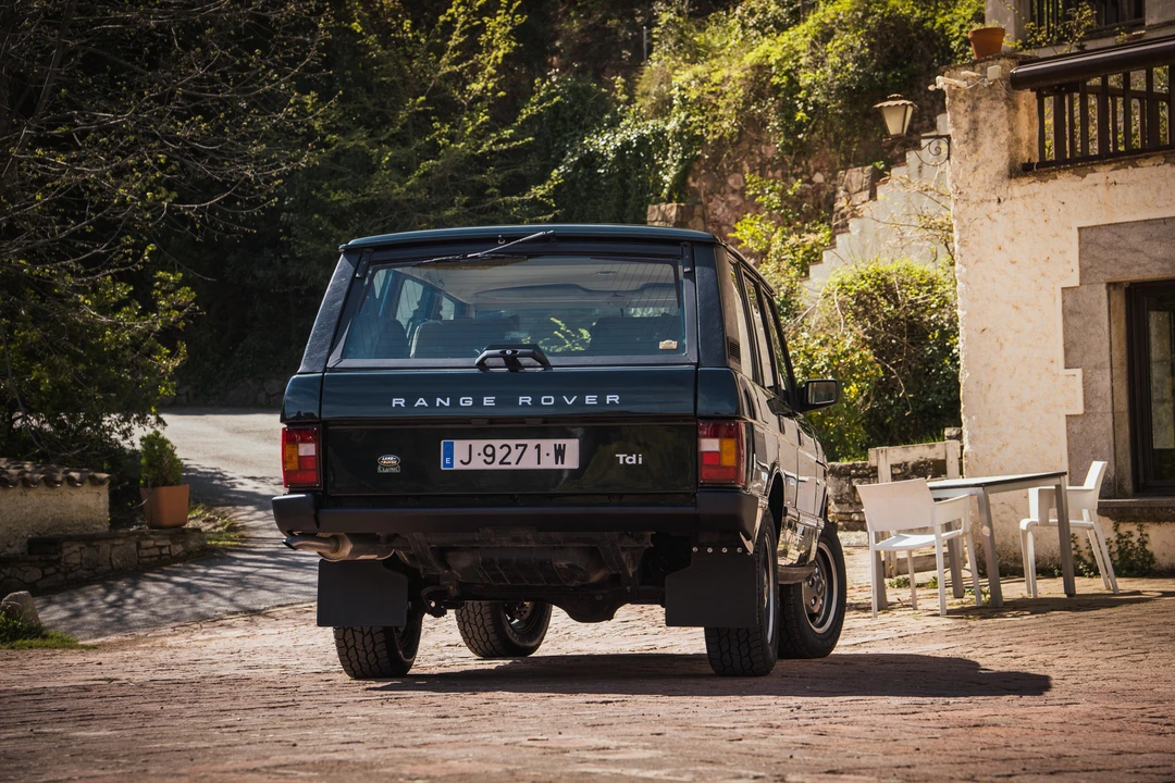 1996 Land Rover Range Rover Classic - Image 6 of 31