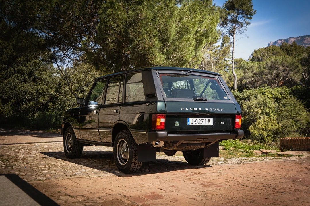 1996 Land Rover Range Rover Classic - Image 7 of 31