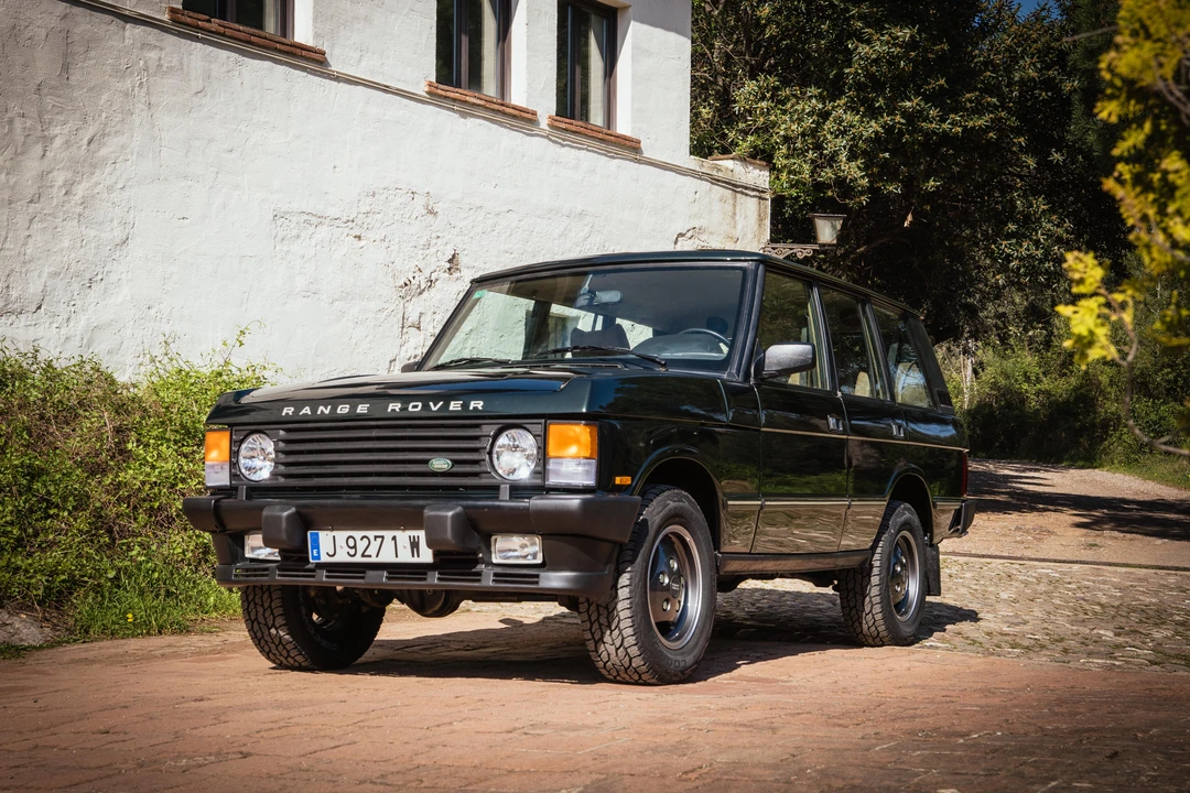 1996 Land Rover Range Rover Classic - Image 9 of 31