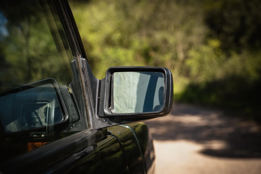 1996 Land Rover Range Rover Classic - Image 19 of 31
