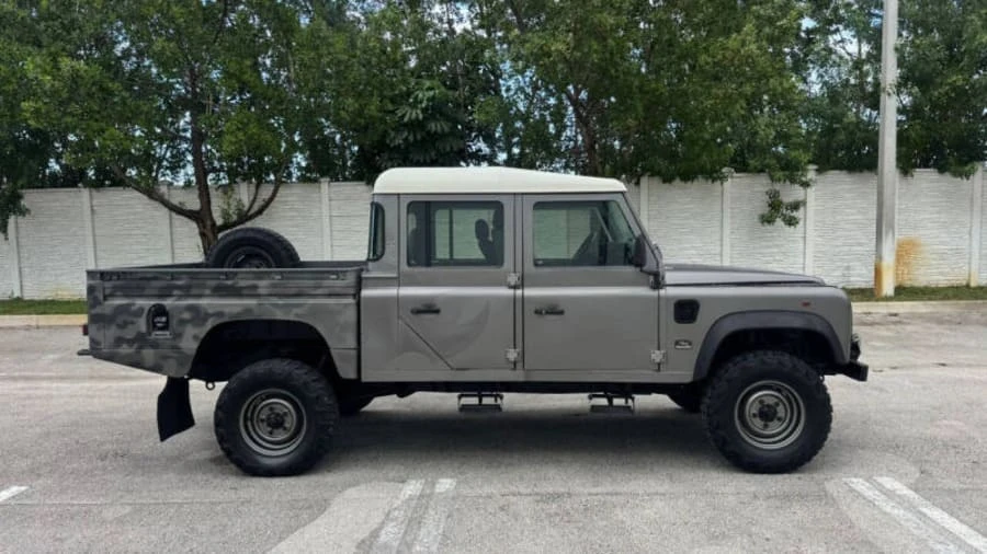1996 Land Rover Defender 130 - Image 2 of 20