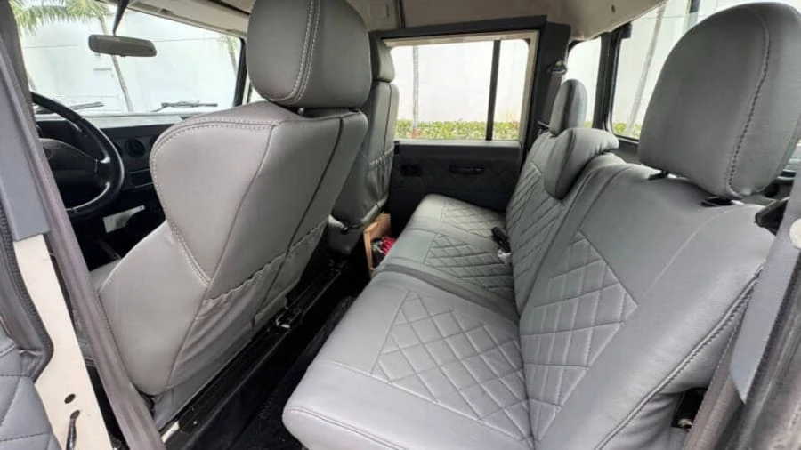 1996 Land Rover Defender 130 - Image 14 of 20