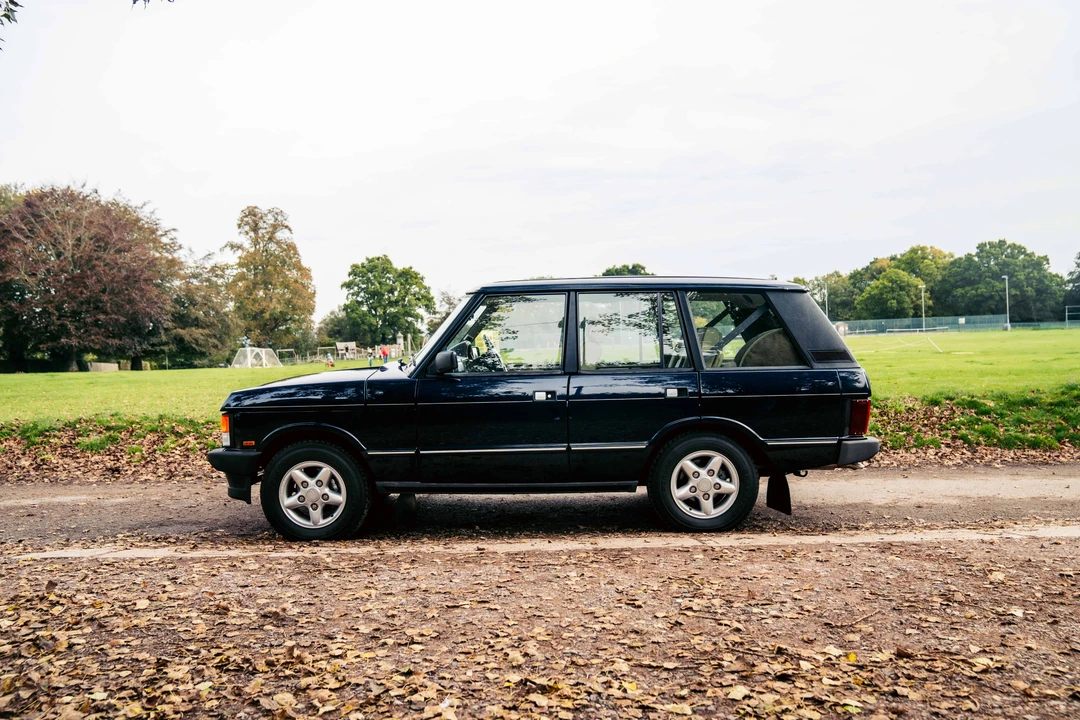 1996 Land Rover Range Rover Classic - Image 5 of 31