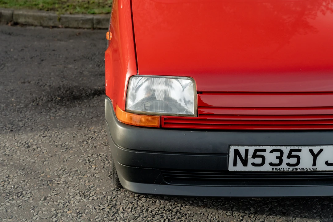 1996 Renault 5 - Image 21 of 31