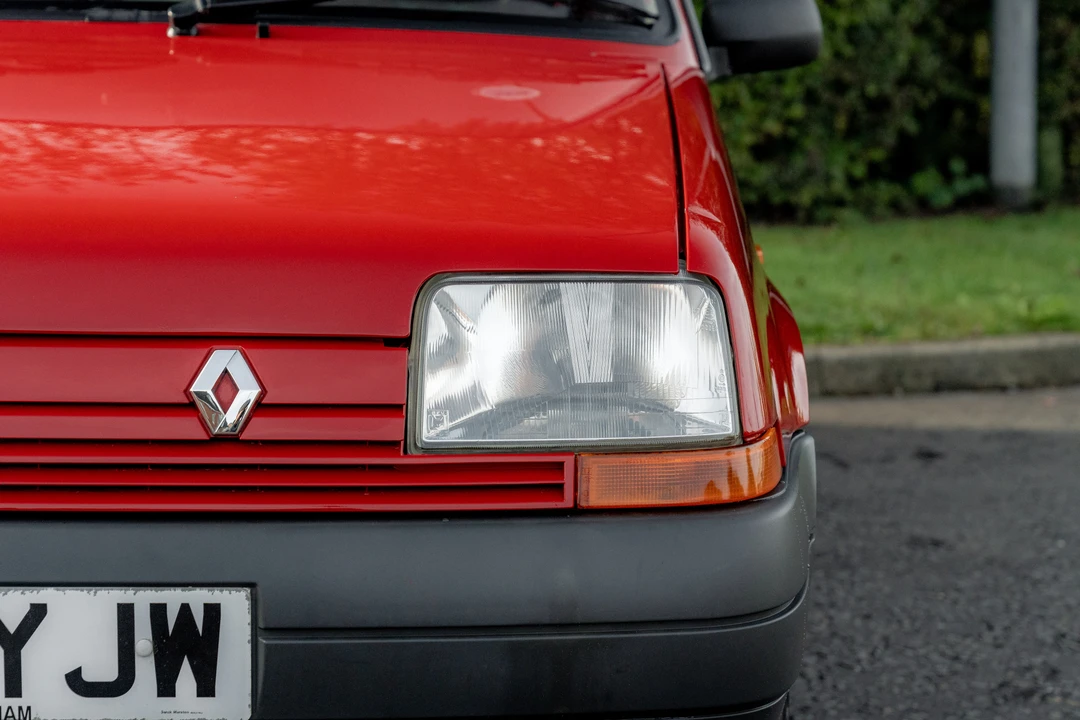 1996 Renault 5 - Image 25 of 31