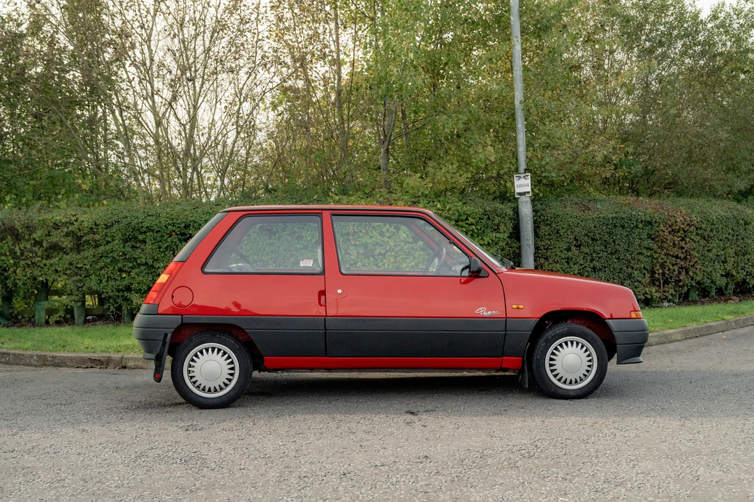 1996 Renault 5 - Image 4 of 31