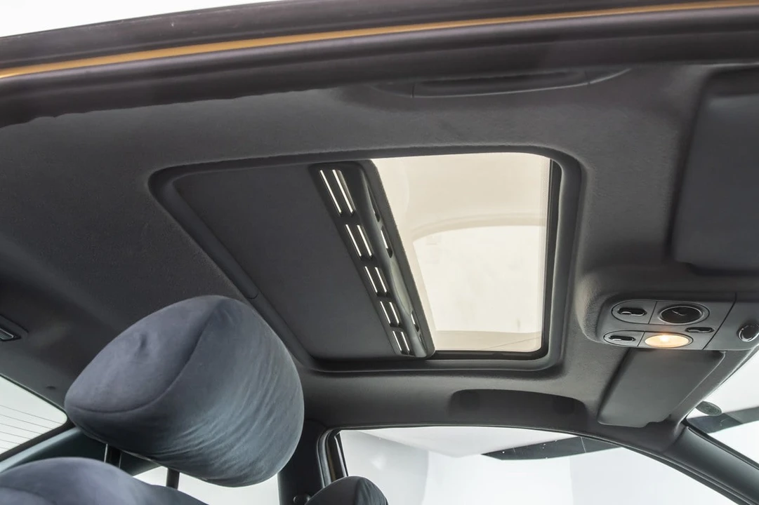 1996 Renault Megane 1st Gen - Image 15 of 30