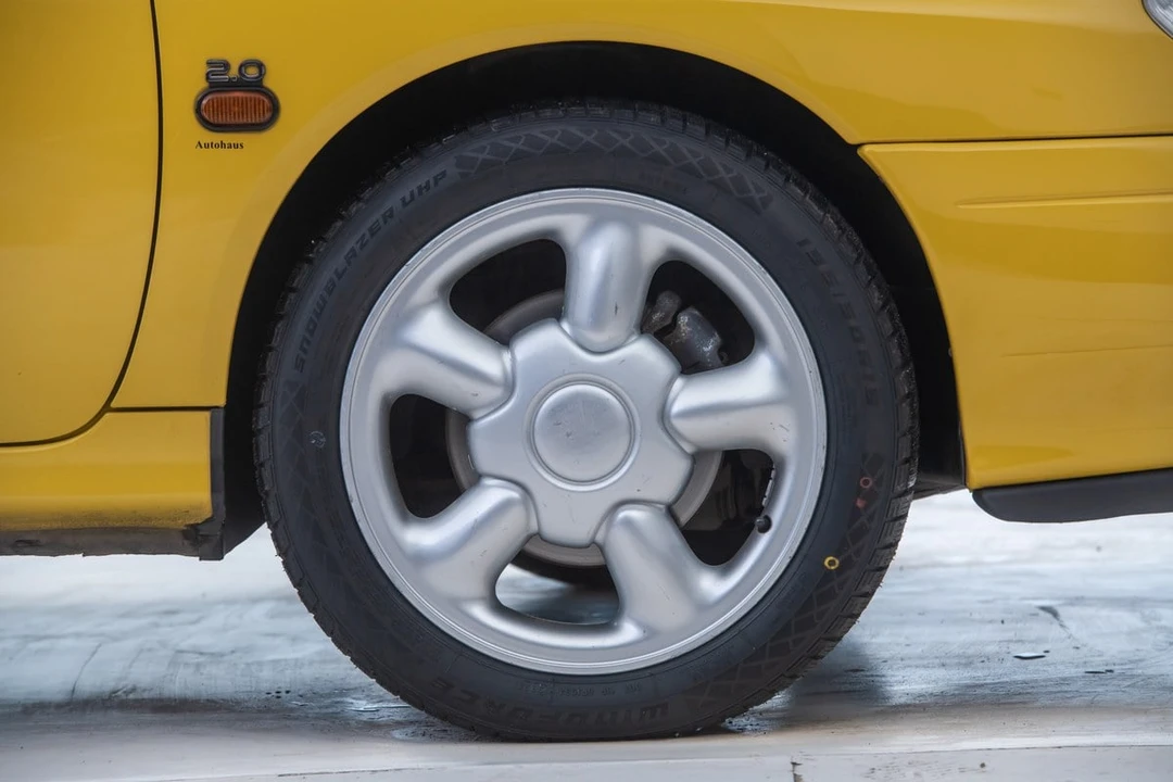 1996 Renault Megane 1st Gen - Image 12 of 30