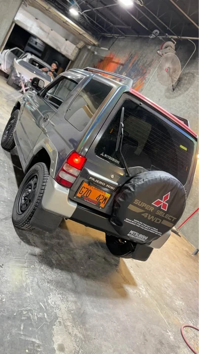 1996 Mitsubishi Pajero/Montero - Image 4 of 11