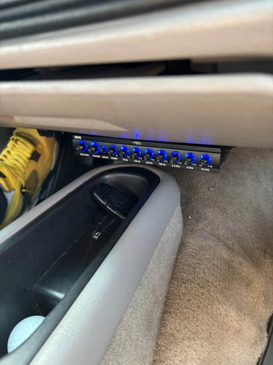 1996 Chevrolet Impala 7th Gen - Image 6 of 10