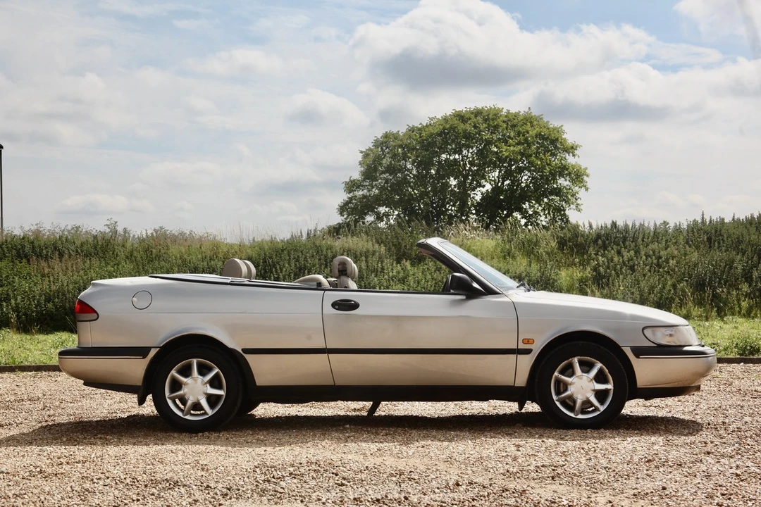 1996 Saab 900 2nd Gen - Image 7 of 30