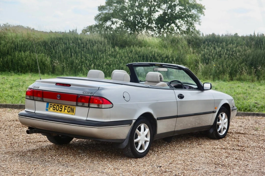 1996 Saab 900 2nd Gen - Image 9 of 30