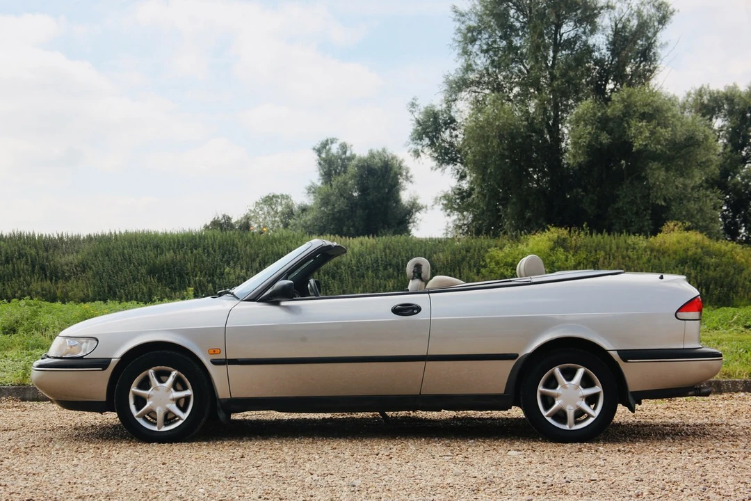 1996 Saab 900 2nd Gen - Image 6 of 30