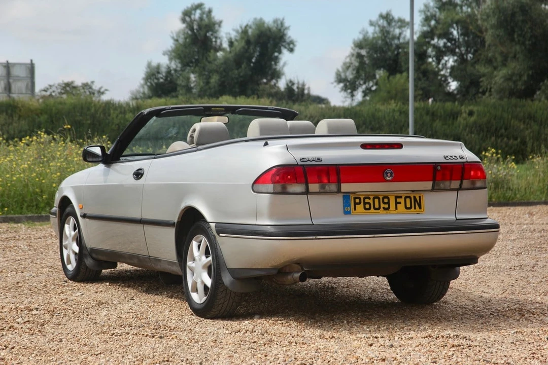 1996 Saab 900 2nd Gen - Image 23 of 30