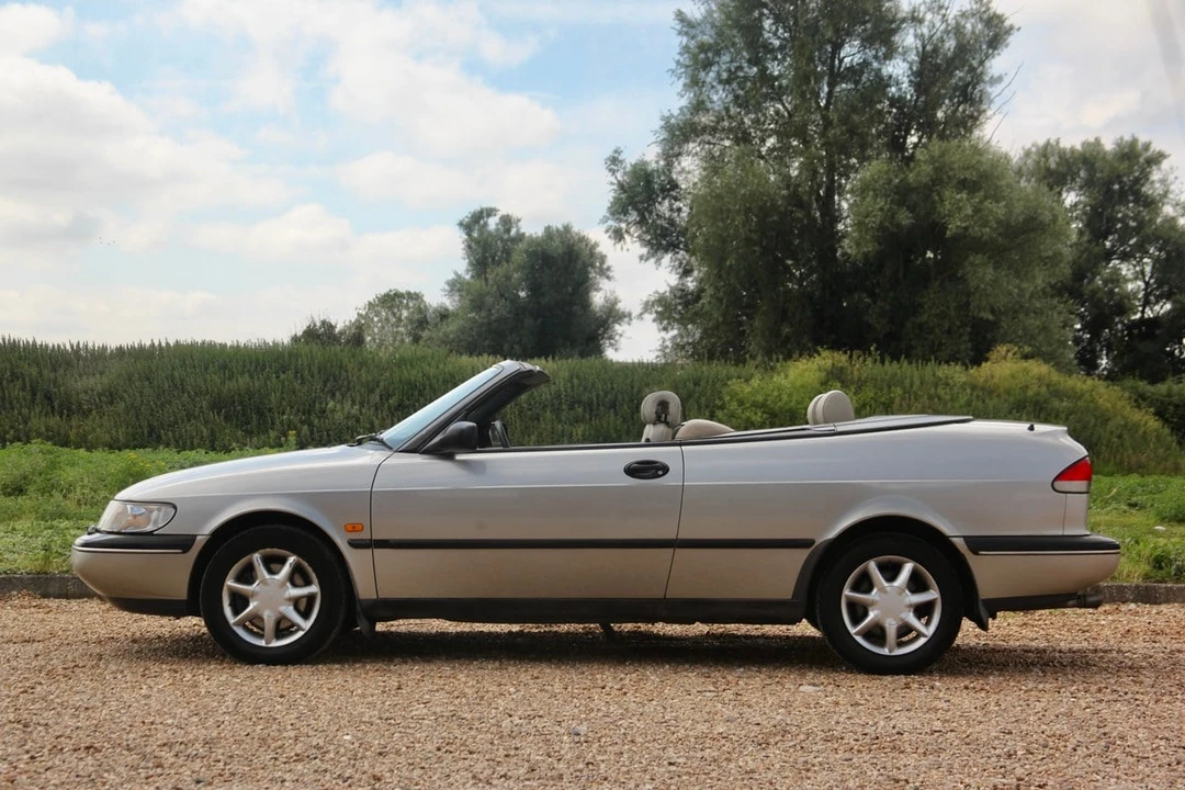 1996 Saab 900 2nd Gen - Image 22 of 30