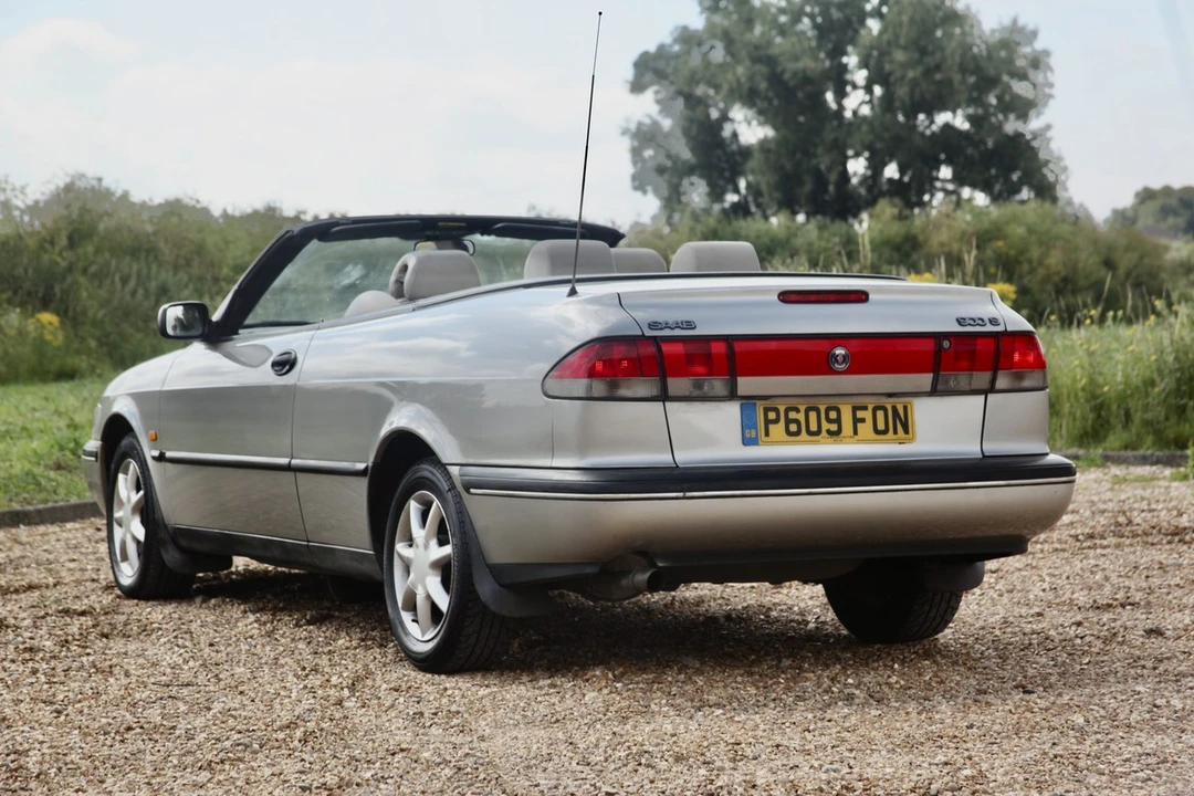 1996 Saab 900 2nd Gen - Image 10 of 30