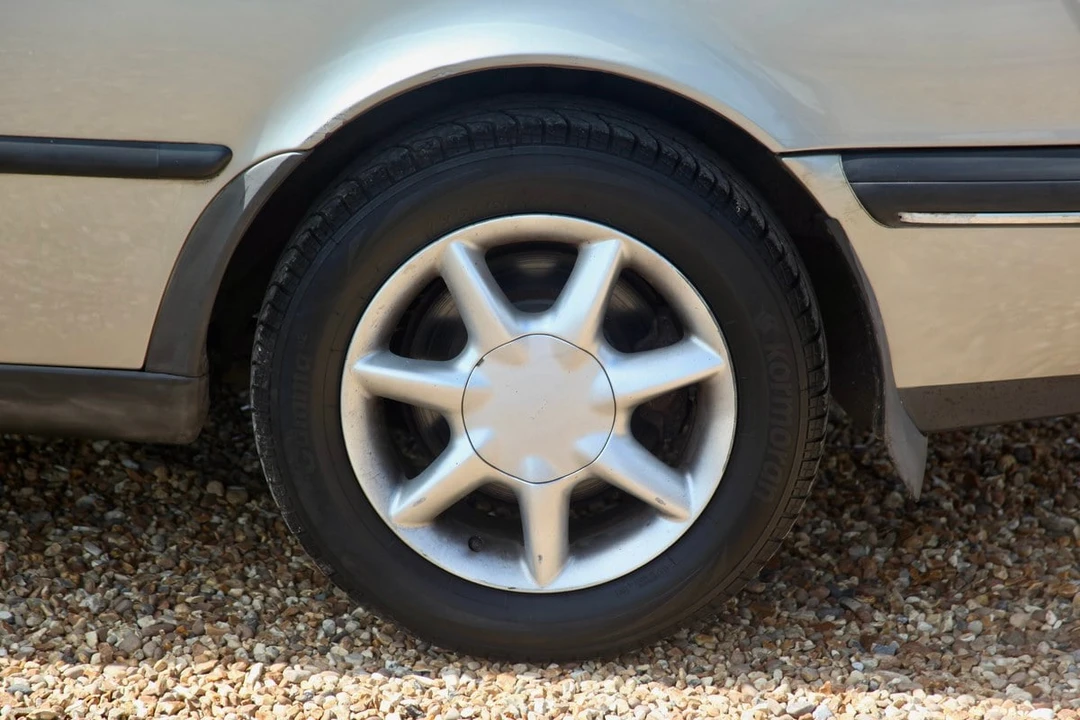 1996 Saab 900 2nd Gen - Image 28 of 30