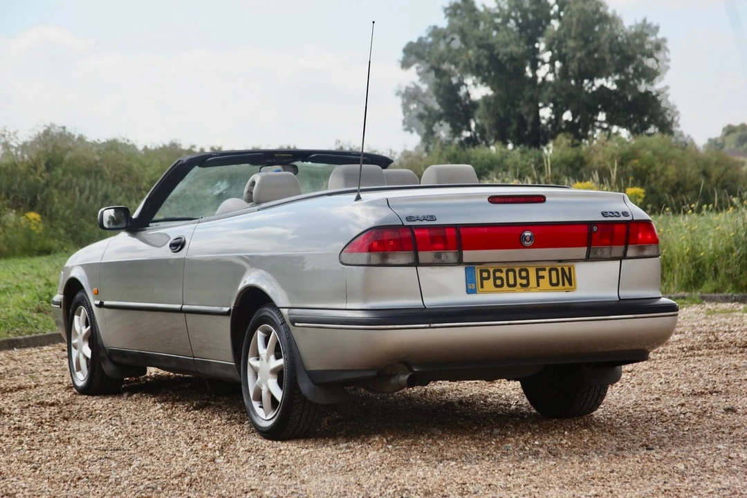 1996 Saab 900 2nd Gen - Image 17 of 30