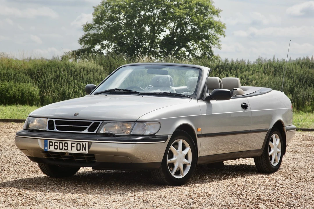 1996 Saab 900 2nd Gen - Image 2 of 30