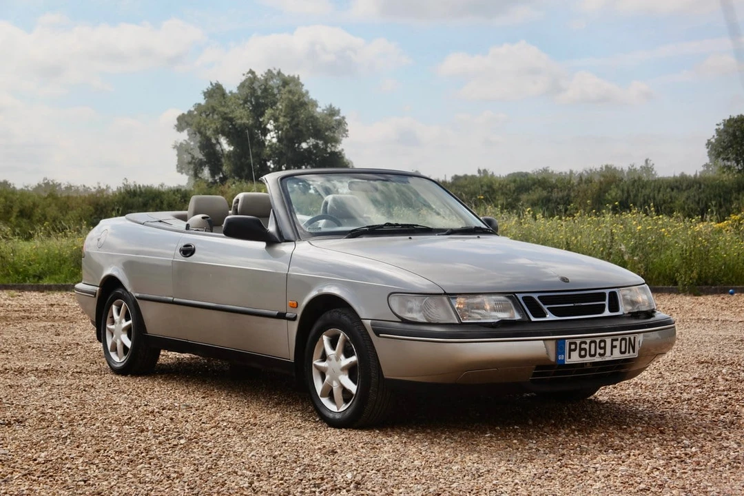 1996 Saab 900 2nd Gen - Image 11 of 30