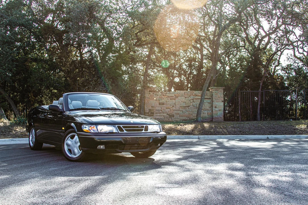 1996 Saab 900 2nd Gen - Image 9 of 14