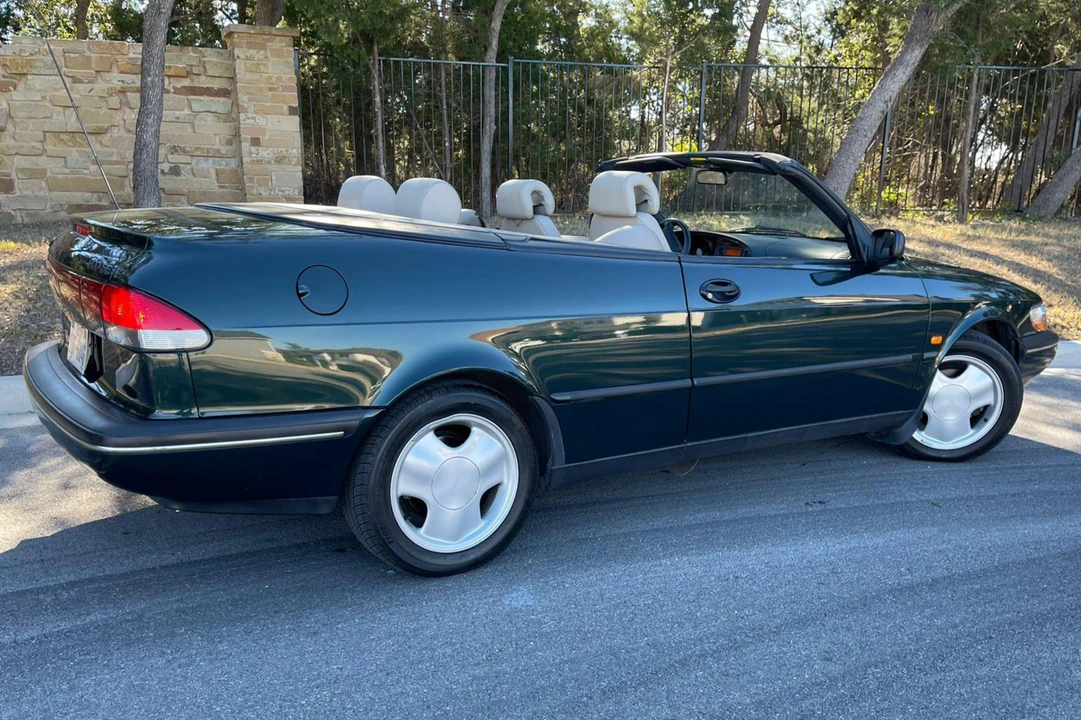 1996 Saab 900 2nd Gen - Image 3 of 14