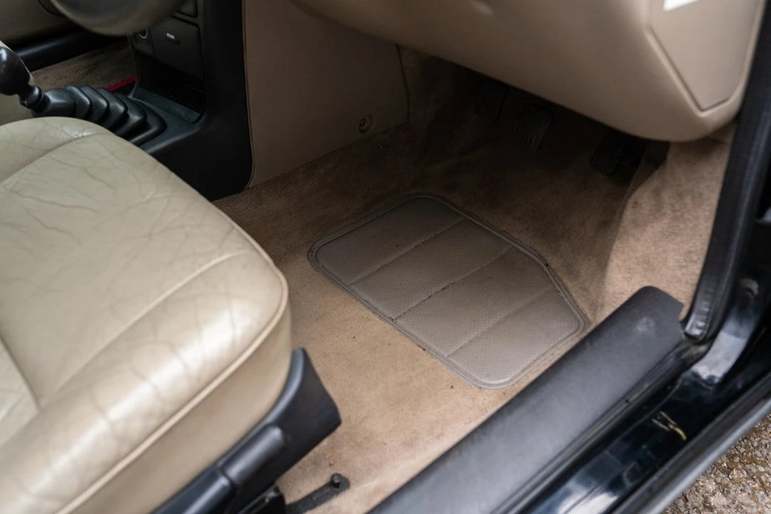 1996 Saab 900 2nd Gen - Image 28 of 30