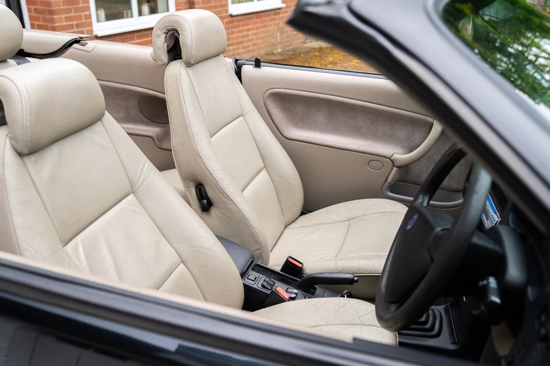 1996 Saab 900 2nd Gen - Image 29 of 30