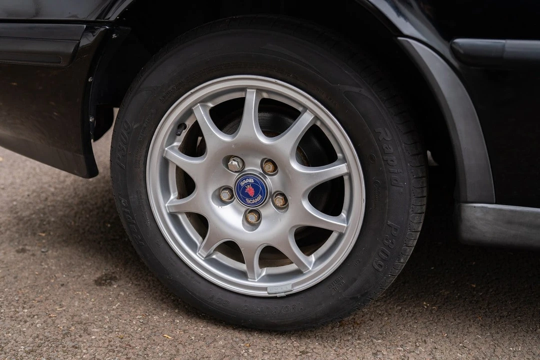 1996 Saab 900 2nd Gen - Image 21 of 30