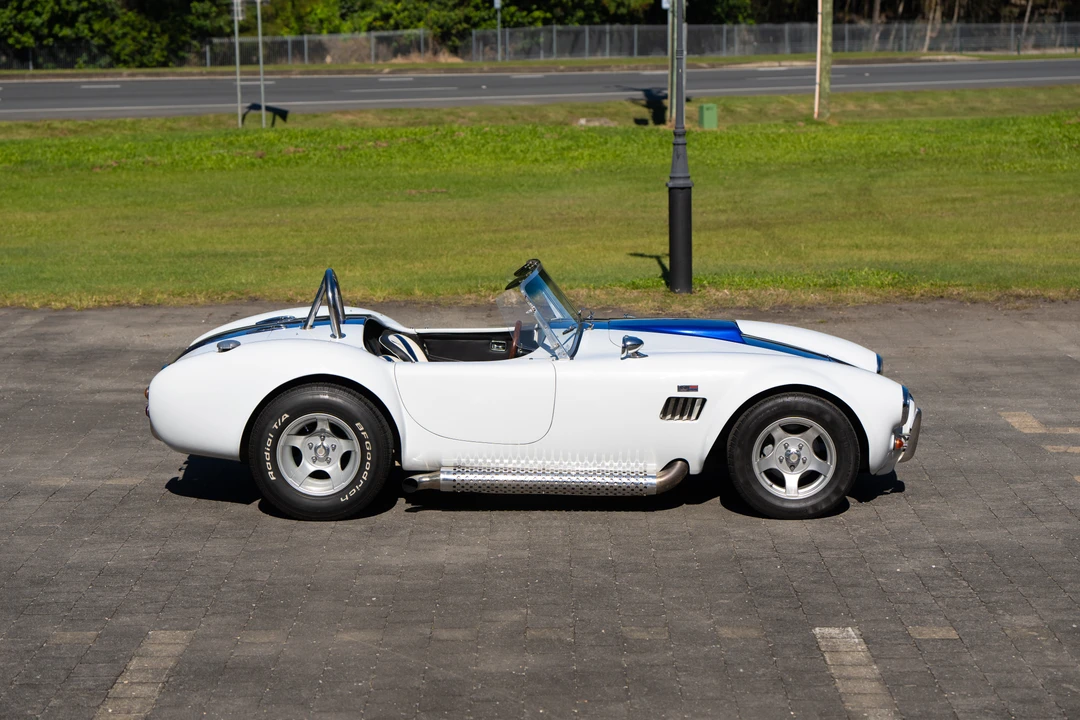 1996 Shelby Cobra Replica - Image 15 of 31