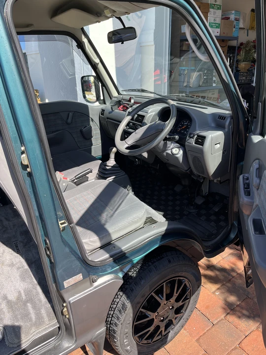 1996 Subaru Sambar 5th Gen - Image 18 of 31