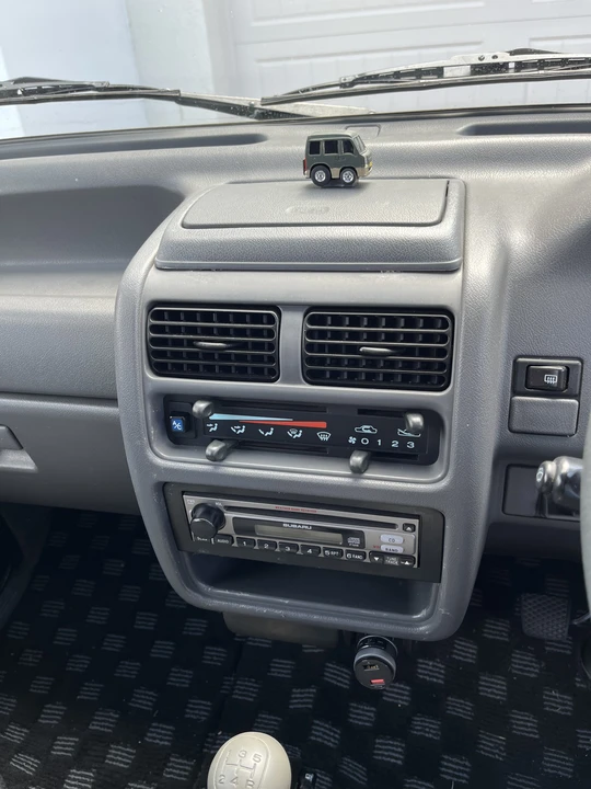 1996 Subaru Sambar 5th Gen - Image 21 of 31
