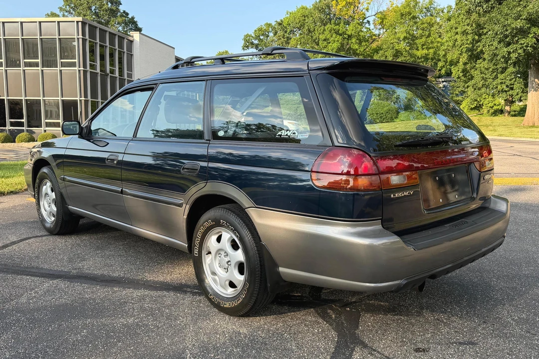 1996 Subaru Legacy 2nd Gen - Image 4 of 31
