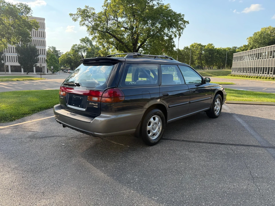 1996 Subaru Legacy 2nd Gen - Image 8 of 31