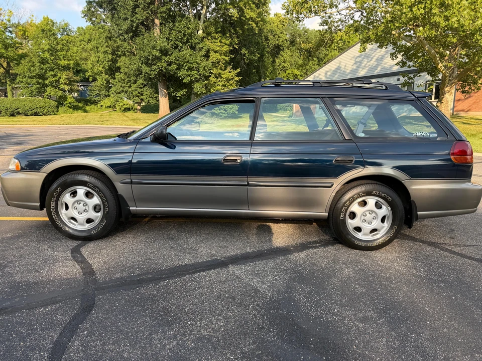 1996 Subaru Legacy 2nd Gen - Image 7 of 31
