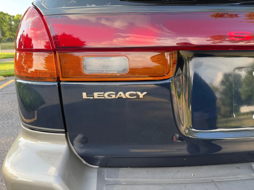 1996 Subaru Legacy 2nd Gen - Image 12 of 31