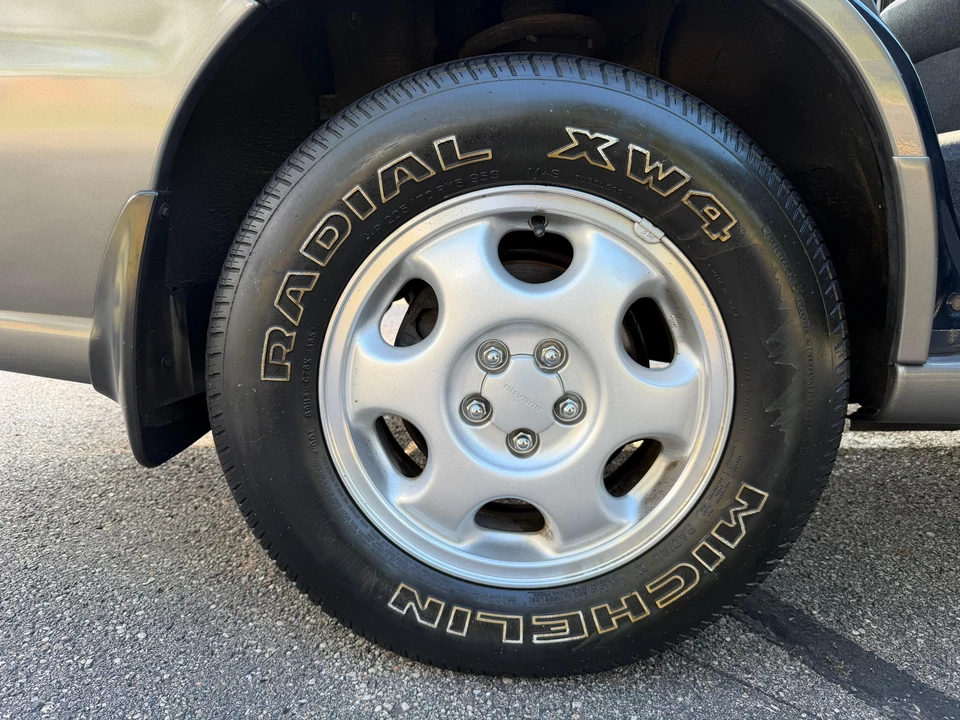 1996 Subaru Legacy 2nd Gen - Image 23 of 31