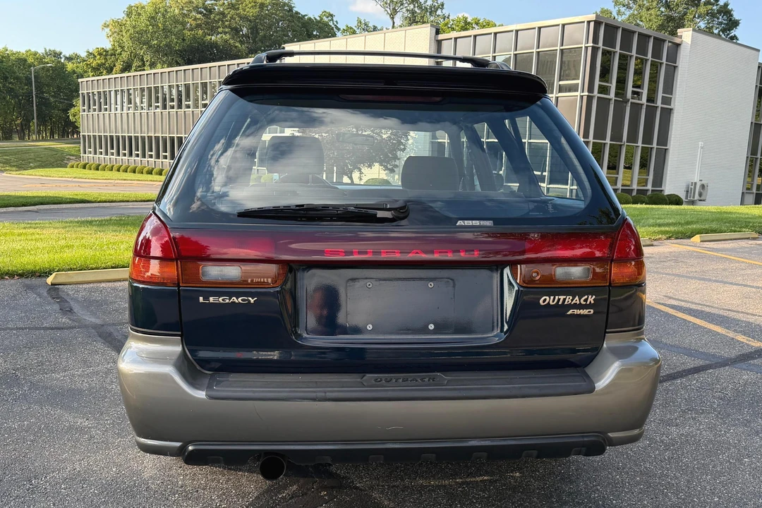 1996 Subaru Legacy 2nd Gen - Image 5 of 31