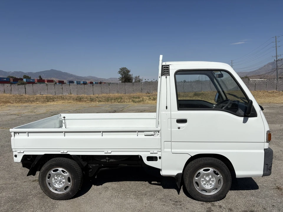 1996 Subaru Sambar 5th Gen - Image 10 of 31