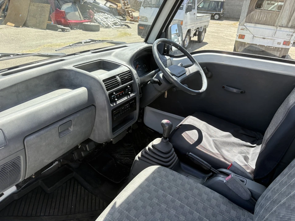 1996 Subaru Sambar 5th Gen - Image 22 of 31