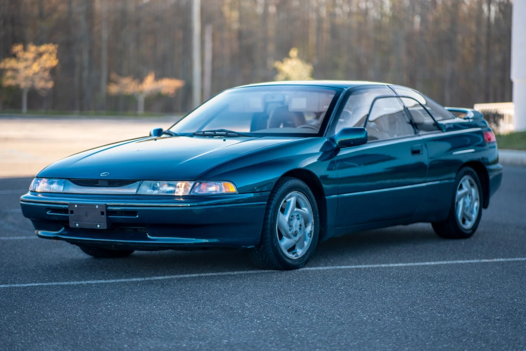 1996 Subaru SVX - Image 8 of 31