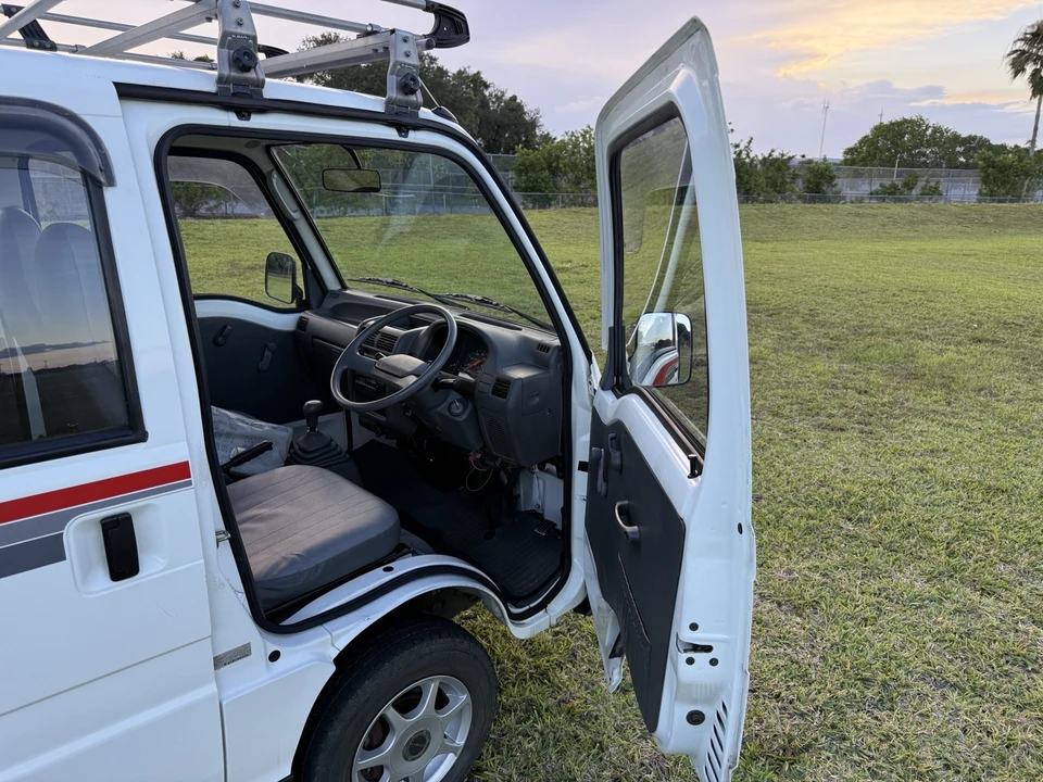 1996 Subaru Sambar 5th Gen - Image 9 of 31