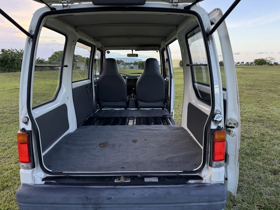 1996 Subaru Sambar 5th Gen - Image 28 of 31