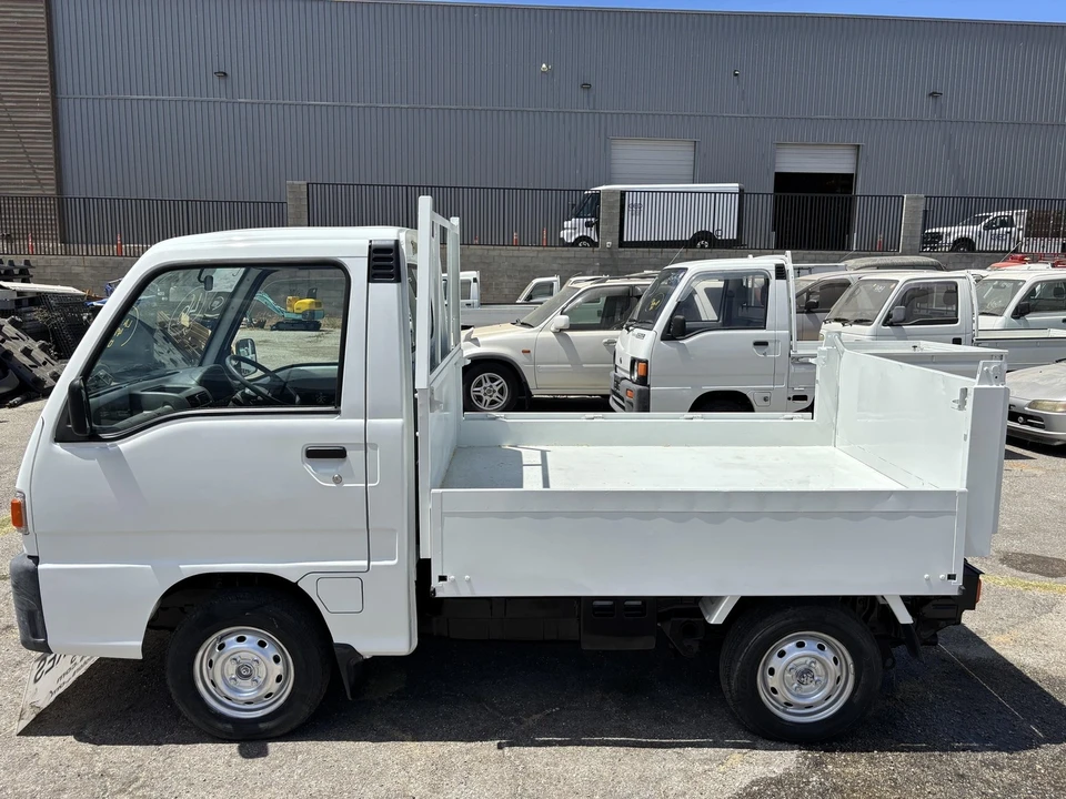 1996 Subaru Sambar 5th Gen - Image 16 of 21