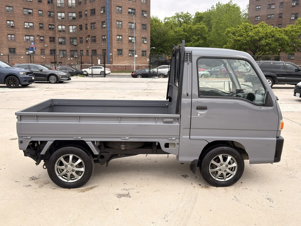 1996 Subaru Sambar 5th Gen - Image 9 of 31