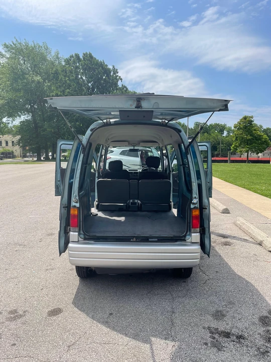 1996 Subaru Sambar 5th Gen - Image 15 of 31
