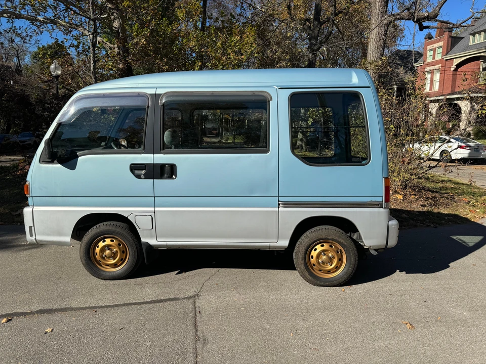 1996 Subaru Sambar 5th Gen - Image 11 of 31