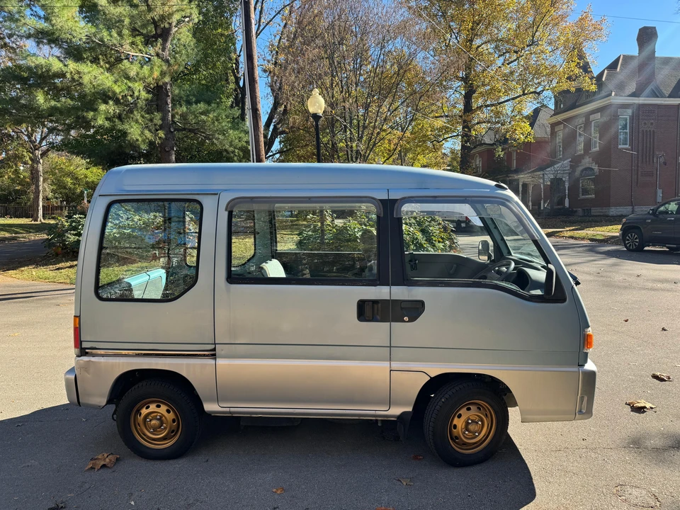 1996 Subaru Sambar 5th Gen - Image 17 of 31