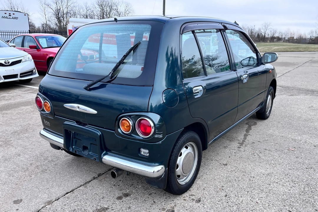 1996 Subaru Vivio - Image 4 of 31