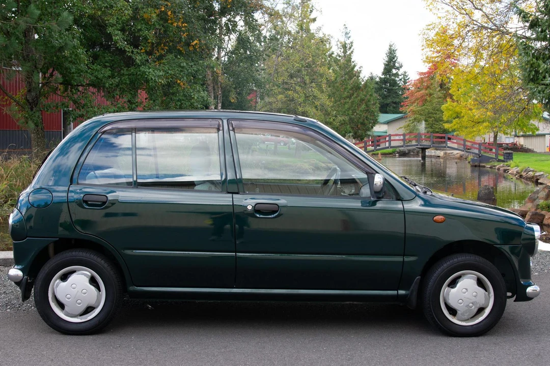 1996 Subaru Vivio - Image 3 of 31